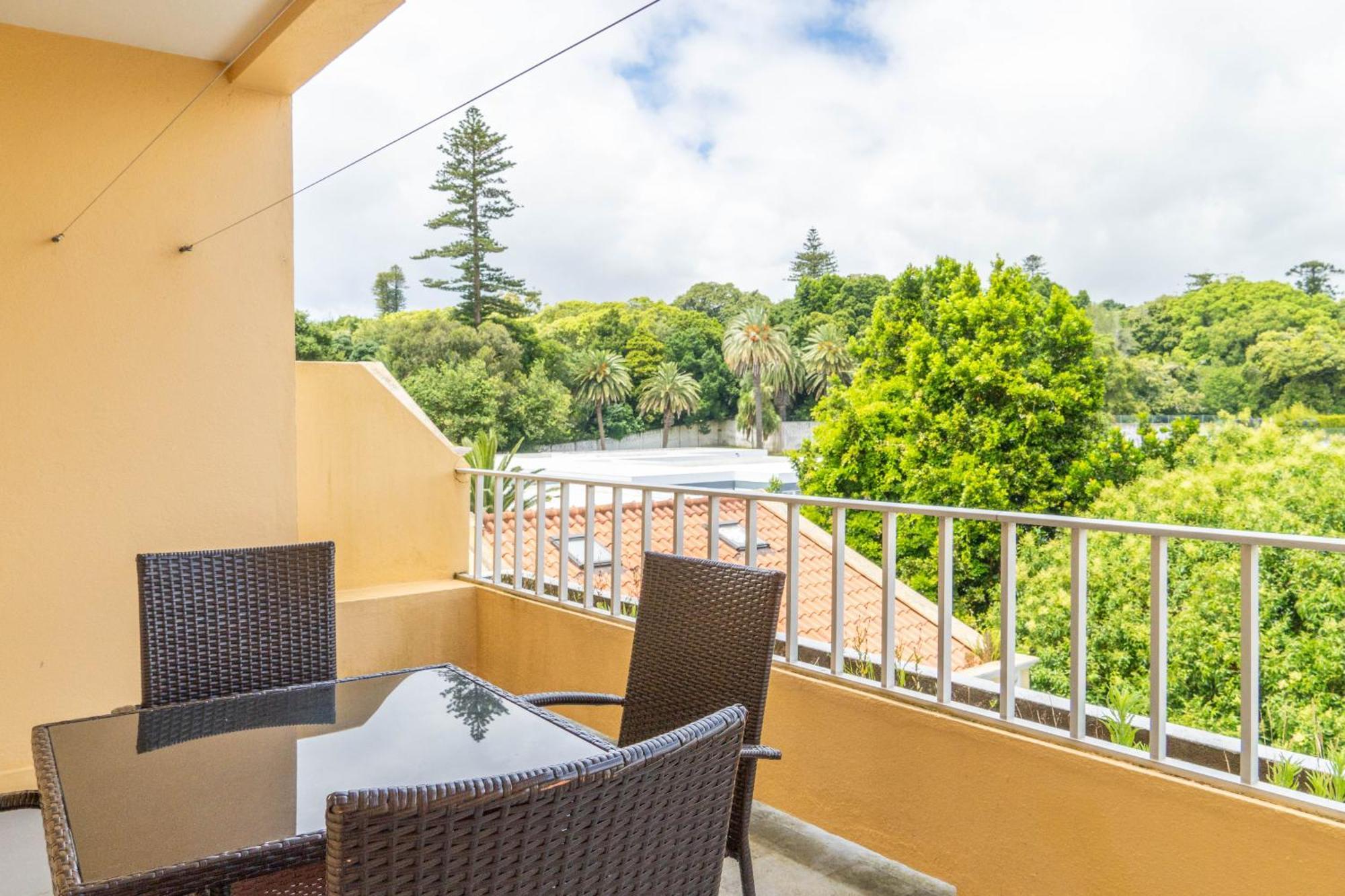Apartamento Mae De Deus Ponta Delgada Extérieur photo